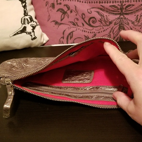 Carlos Santana Silver Wristlet - Picture 3 of 3